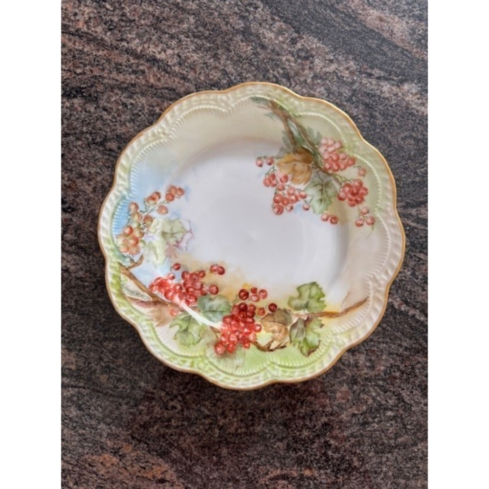 Antique Haviland Limoges France Hand Painted Plate 8.5" Berry Scalloped